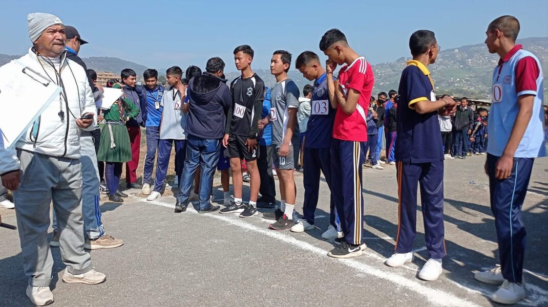 चाँगुनारायणमा पहिलोपटक राष्ट्रपति रनिङ शिल्ड प्रतियोगिता : ९ सय विद्यार्थी सहभागी
