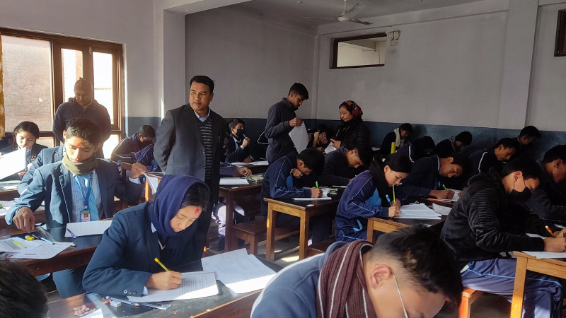 भक्तपुर नगरपालिकामा एसइइ तयारी परीक्षा सुरू