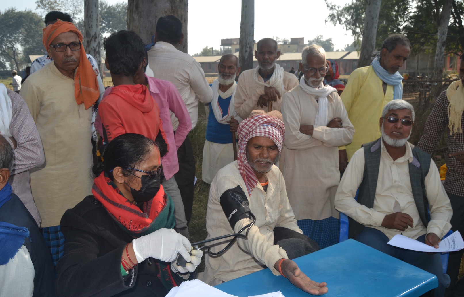 सिद्धार्थ लाईफ केयरद्वारा मर्चवारमा निःशुल्क स्वास्थ्य शिविर