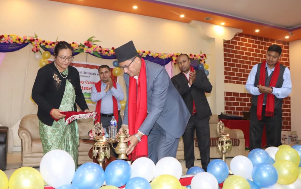 हिमालय इङ्लिश सेकेण्डरी स्कूलको वार्षिकोत्सव सम्पन्न