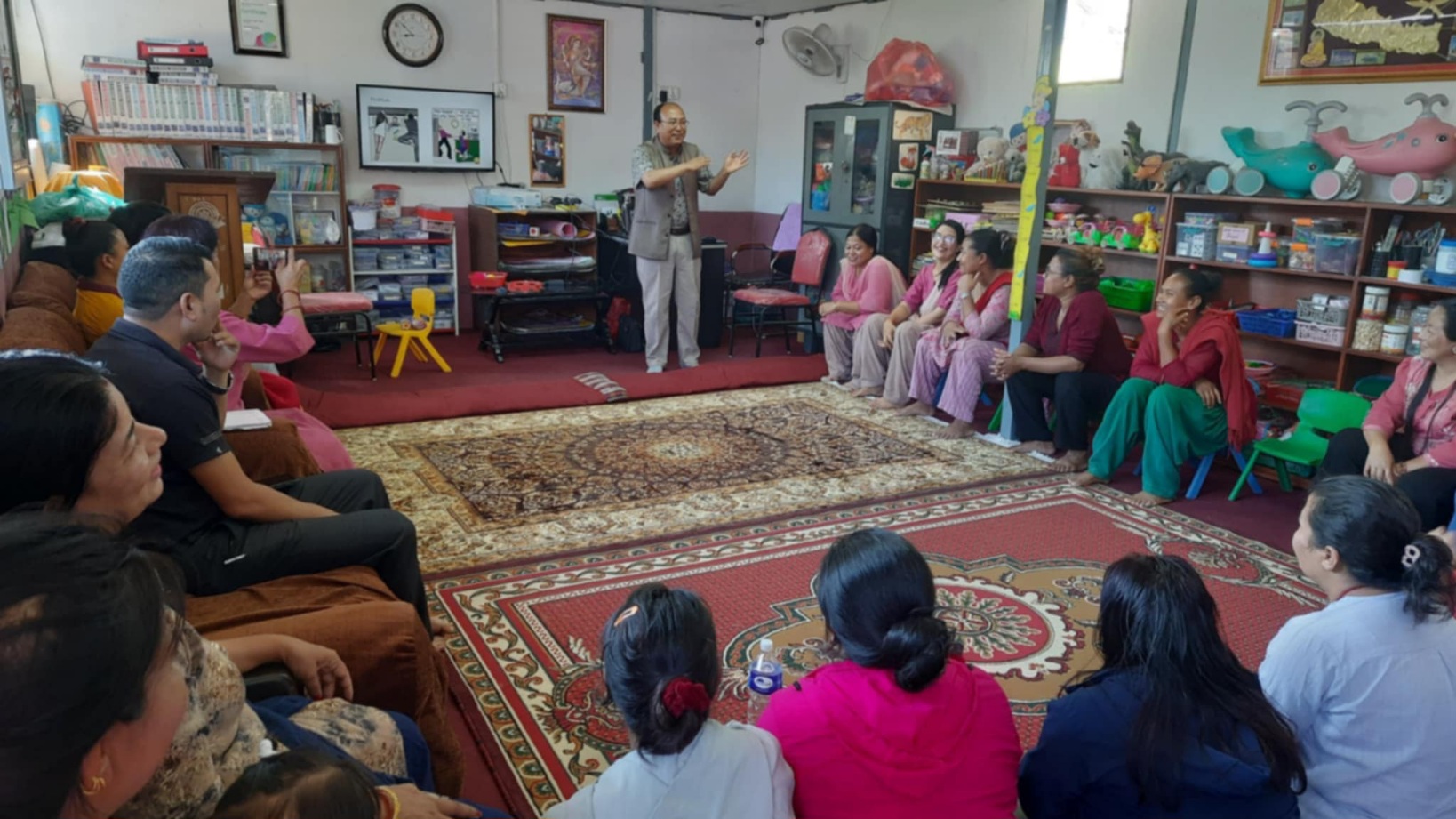 विनायक शिक्षा निकेतनमा अभिभावक अभिमुखीकरण : क्रियाकलापमा आधारित सिकाइमा जोड