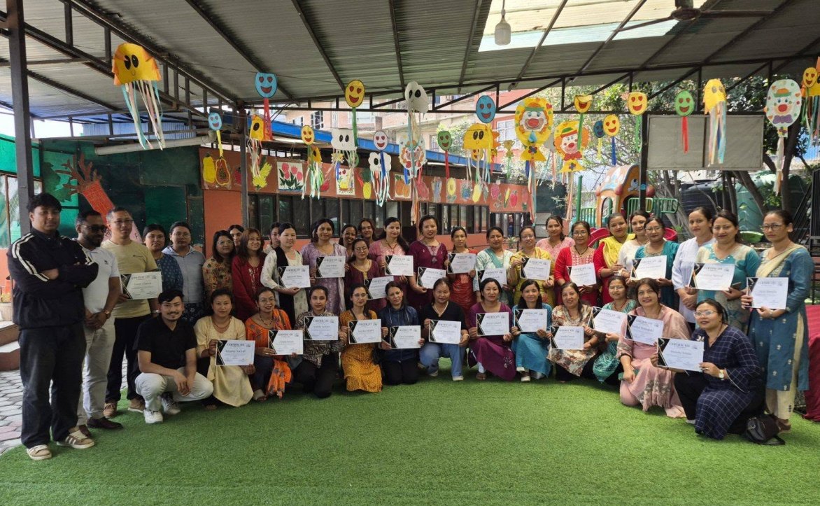 मिनर्वा स्कूलमा “Effective PPT Design and Enhancing AI in School Teaching” विषयक विशेष तालिम सम्पन्न